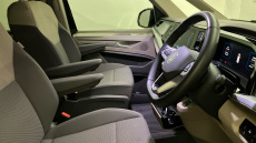 Volkswagen Multivan 2.0 TDI Life 5dr DSG Diesel Estate